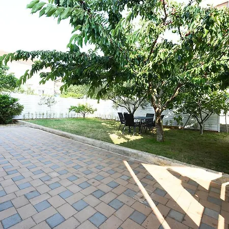 Rusula Apartman Zadar